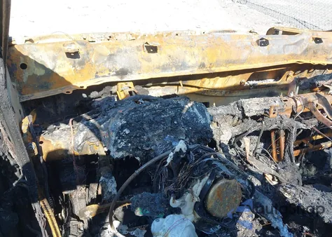 2018 Chevrolet Equinox Premier from USA, damaged, VIN 2GNAXVEV8JS579922